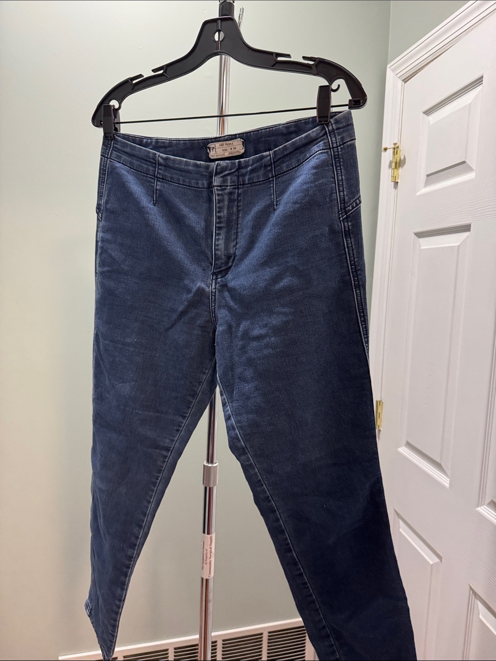 Free People Skinny Jeans in Deep Indigo Blue